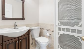 6425 GWINNETT Ln, Bowie, MD 20720