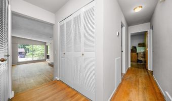 2125 Needham Rd, Ann Arbor, MI 48104