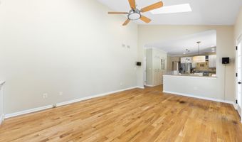13 Victorian Woods Dr, Atlantic Highlands, NJ 07716