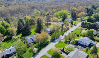 42 Crest Dr, Basking Ridge, NJ 07920