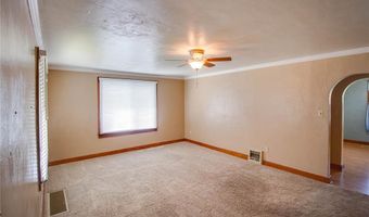 3616 Coronado Dr, Alton, IL 62002
