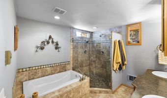 108 Gardner Pl, Cascade, ID 83611