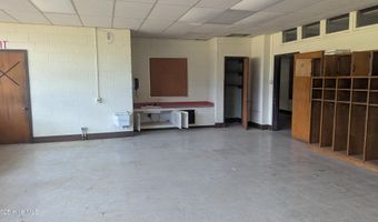 516 W Chapin Rd, Aberdeen, NC 28315