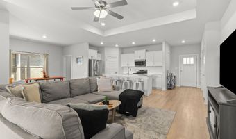 12592 Whitcomb Cir, Athens, AL 35613