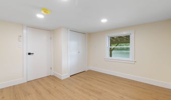 145 Lakeview Dr, Colchester, CT 06415