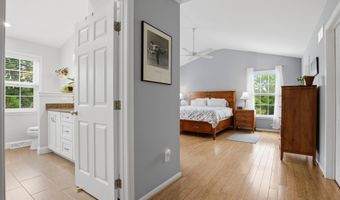 1026 GLENDEVON Dr, Ambler, PA 19002