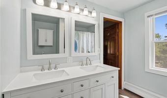 276 Leigh Rd, Cumberland, RI 02864
