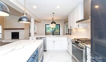 4020 Bon Rea Dr, Charlotte, NC 28226