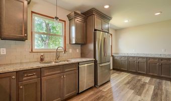 134 Cynthia St, Heath, OH 43056