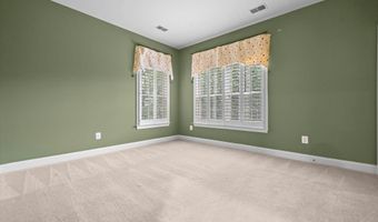 43032 LA RIVA Dr, Ashburn, VA 20148