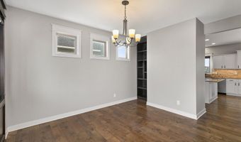 2107 NE 17th St, Ankeny, IA 50021