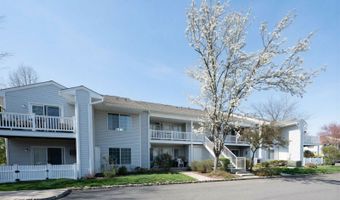 26 Larkspur Ct 26, Bedminster, NJ 07921