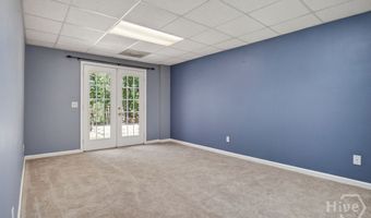 354 E Creek Bnd, Athens, GA 30605