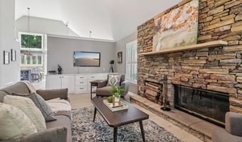6125 Harbour Overlook, Alpharetta, GA 30005