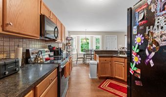 112 CENTRAL Pkwy, Aylett, VA 23009