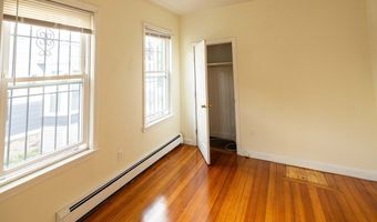 30 Hawthorne St 1, Boston, MA 02119