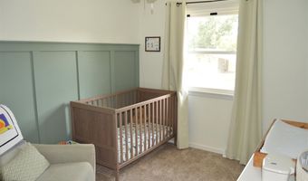 20 E Zeller St, North Liberty, IA 52317