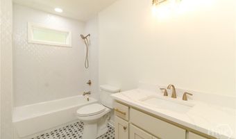 100 Williamsburg Ln, Athens, GA 30605