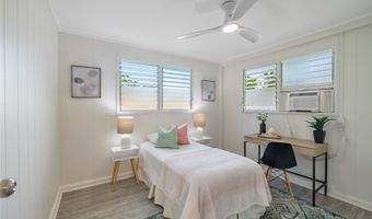 545 Ka Awakea Pl, Kailua, HI 96734