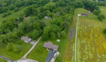 8110 Wolf Rd, Alton, IL 62002