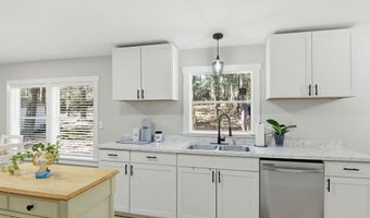 6108 Old River Rd, Baker, FL 32531