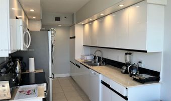1000 W Island Blvd 2707, Aventura, FL 33160