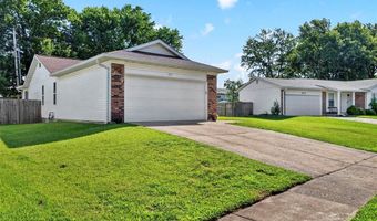 375 Novara Dr, Ballwin, MO 63021