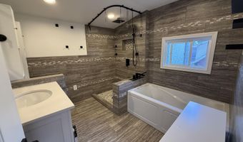 5729 California Ave, Altoona, PA 16602