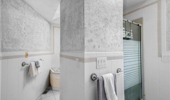 28 Alton Ave, Cumberland, RI 02864