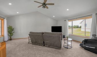 867 160th Ln NW, Andover, MN 55304