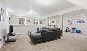 50 Golden Run Rd, Bolton, MA 01740