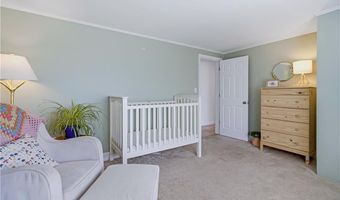 127 Highland Ave, Cumberland, RI 02864