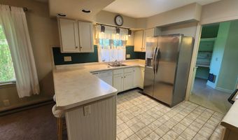 1066 W Water St, Berne, IN 46711