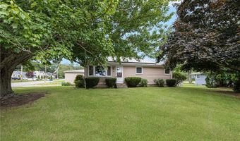 82 Sherry Ave, Bristol, RI 02809