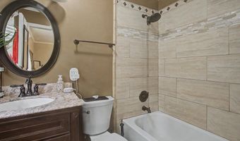 835 Lakewood Pl, Biloxi, MS 39532