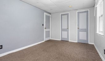 92 Baker St, Andover, NJ 07801