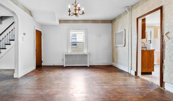 125 W 13TH St, Bayonne, NJ 07002