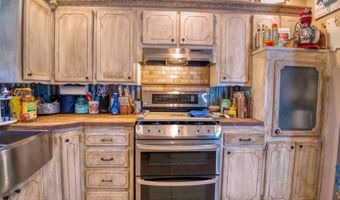 823 Wilshire Ter, Anadarko, OK 73005