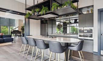 1-5 DOCK St 402, Philadelphia, PA 19106