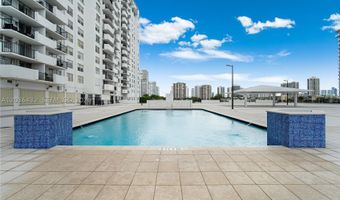 2750 NE 183rd St 504, Aventura, FL 33160
