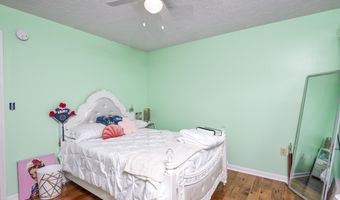 17031 Sedona Dr, Abingdon, VA 24211