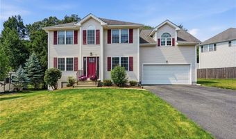 23 BERNON Dr, Lincoln, RI 02865