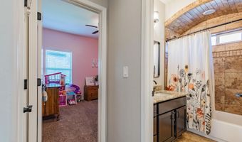 1015 Datura Dr, Alamogordo, NM 88310