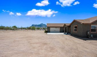 2235 E CODY St, Apache Junction, AZ 85119