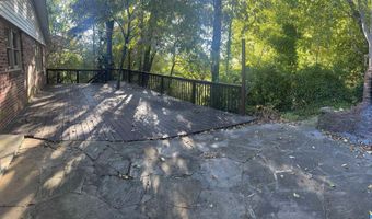 1504 RAINBOW Cir, Anniston, AL 36207