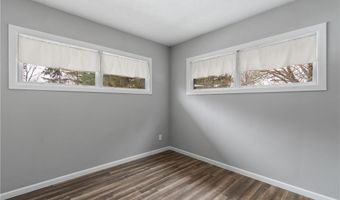 1821 Myersville Rd, Akron, OH 44312