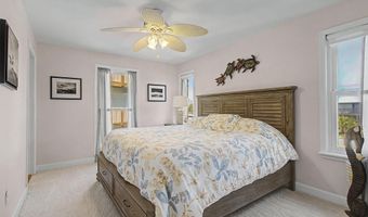 214 HARBOR Cir, Alligator Point, FL 32346