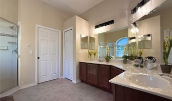 9800 MONTCLAIR Cir, Apopka, FL 32703