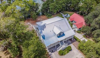 62 Meridian Rd, Beaufort, SC 29907