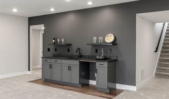 920 Roosevelt St, Polk City, IA 50226